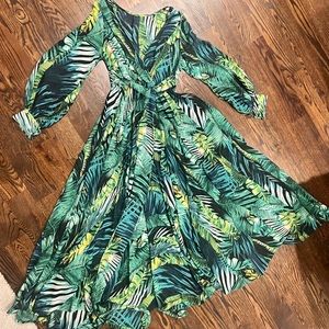 Gorgeous Tropical Green Maxi Dress